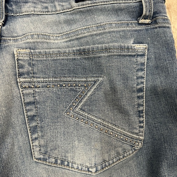 Rock & Republic Skinny Jeans Medium Wash Distressed Fading size 14 - Picture 3 of 5